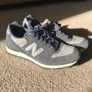 Gray & Silver New Balance Running Shoes Sneakers